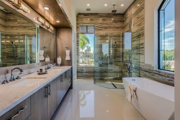 Cost of Luxury Bathroom Remodeling in Valrico